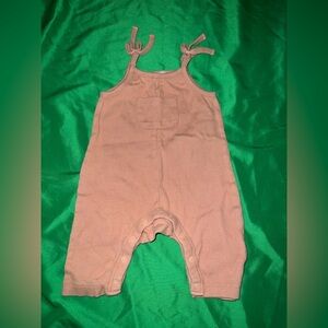 Adorable Grayson Mini Rust Color Baby Romper size 0-3 Months
